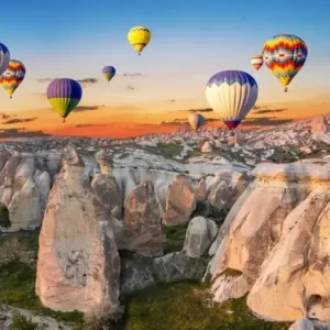 Cappadocia Turki, Destinasi Liburan Terindah di Dunia Serasa Berada di Negeri Dongeng